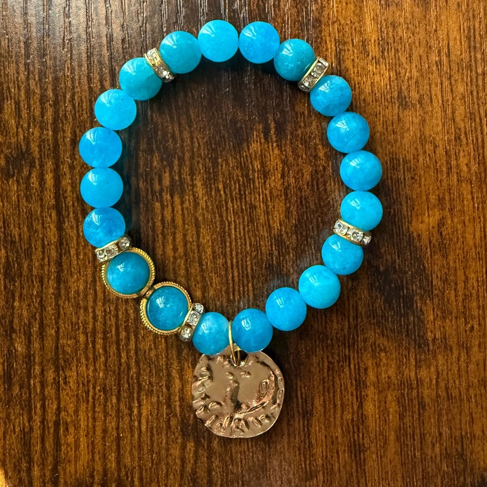 ₊˚⌗ Blue Beaded Bracelet with Gold Accents